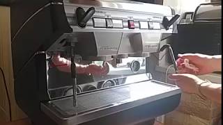 демонстрация работы Nuova Simonelli Appia II [upl. by Htims885]