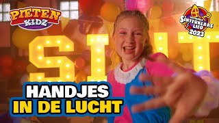 Pietenkidz  Handjes In De Lucht Nationale Sinterklaaslied 2023 Official Video [upl. by Lach]