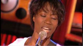 Rokia Traore sur Acoustic TV5Monde [upl. by Suinotna]