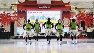 NAVIDAD LINE DANCE  PERFORM SLEMAN CITY HALL ULTAH MALL DANCE  DEMO RAHAYU DANCE 💃 [upl. by Flin]