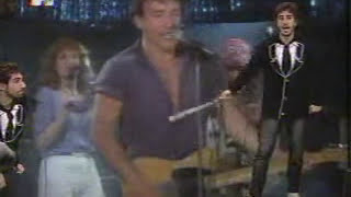 Descarga MTV  Pérola Videoclíptica  Bruce Springsteen  Glory Days  Marcos Mion [upl. by Ecyor602]