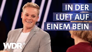 Flugbegleiter Alexander Böhmer über Krebsdiagnose und Beinamputation  Kölner Treff  WDR [upl. by Ierdna]