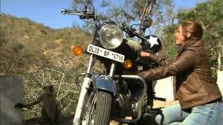 Géraldine Vintage Rides sur France 5 en Royal Enfield au Rajasthan [upl. by Anna-Diane]