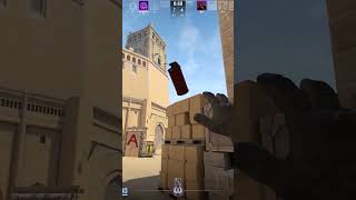 Поделился яблочком 😂 csgo кс2 cs2 cs2moments [upl. by Sirref]