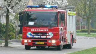 De IDIOTEN van de brandweer  Lees dit maar [upl. by Ketty]