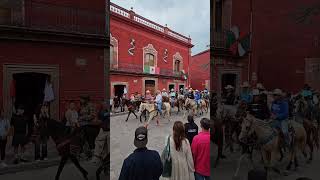 Cabalgata de Los Conspiradores 15 de septiembre sanmigueldeallende Guanajuato mexico [upl. by Lehman632]