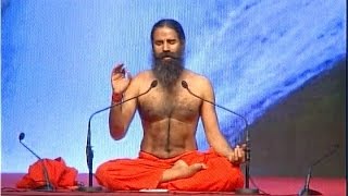 On Intl Yoga Day Baba Ramdev’s Patanjali Yogpeeth sets ‘sirsasana’ world record [upl. by Nosemyaj]