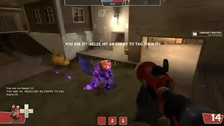 FIGHTING AGAINST THE HORSELESS HEADLESS HORSEMAN ON TF2 [upl. by Elmaleh284]