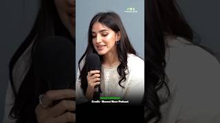 💯YUN KISI KA DIL 💞 TODA NAHIN KARTE🥺 💞HONEST HOUR PODCAST💞 Shayari  poetry shayari mahabbat [upl. by Onida]