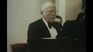 Sviatoslav Richter plays Rachmaninov  Polichinelle Op 3 No 4 HD [upl. by Anoik]