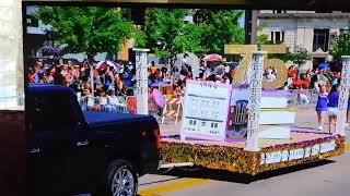 Racine 4th of July Parade  RLHS 75th Anniversary Float [upl. by Siramed]