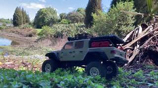 Axial SCX24 Jeep Gladiator [upl. by Enhpad133]