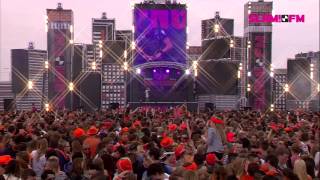 Showtek Full liveset  SLAMKoningsdag 2014 [upl. by Adnirim709]