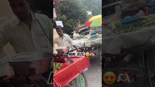 Karol bagh Sunday market m hai 😳😱 ye mai kiske ghr aagya 🤣 minivlog ytshorts viralvideo [upl. by Geffner]