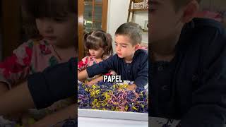 🌈 ACTIVIDAD SENSORIAL ✨ JUGUEMOS CON VIRUTA DE PAPEL actividadesparaniños [upl. by Mailliwnhoj]