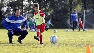 KNVBoefenvorm Fpupillen het pionnenschietspel [upl. by Avelin]