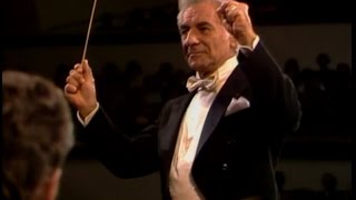 Bernstein Chichester Psalms  Bernstein · Israel Philharmonic · Wiener JeunesseChor [upl. by Akeimahs]