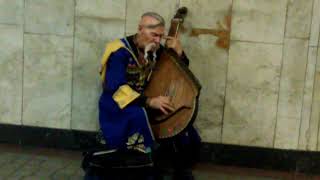 🪕 Old Ukrainian cossack playing bandura [upl. by Rennold]