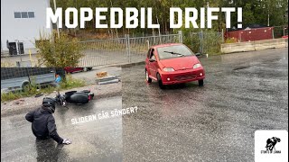 Mopedbil drift  Yamaha slider stunt  ramlar och har sönder moppen [upl. by Ahsitahs]