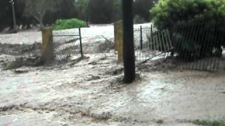 Toowoomba floods 2011 Withcott Lockyer creek [upl. by Ursal]