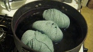 Dyeing Experiment Partially Submerging Balls of Yarn in a Dyebath [upl. by Yenhpad]