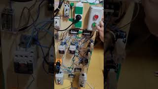 Diy Electrical sequence water tank pump motor driving circuit experiment electrician [upl. by Etnaled84]