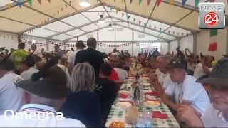 La Festa dopo la sfilata degli Alpini a Omegna [upl. by Eeraj704]