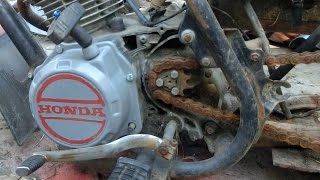 1982 Honda ATC185s restoration part 3 starter paint  logo [upl. by Ginsberg]