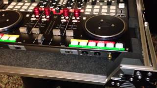 VESTAX VCI 400 amp ODYSSEY CASE WITH LEDS AND VIRTUAL DJ VIDEO DEMO [upl. by Kiran]