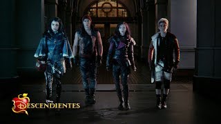 Descendientes  Mejores escenas 4 [upl. by Myrtice231]