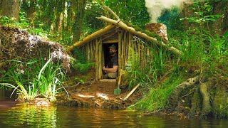 Building complete and warm Viking Shelter under a bridge  Hot Dog for dinner [upl. by Vudimir877]