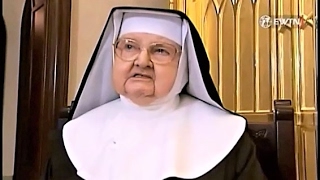 The Holy Rosary The Glorious Mysteries led by Mother Angelica to pray on Wednesdays and Sundays [upl. by Una]