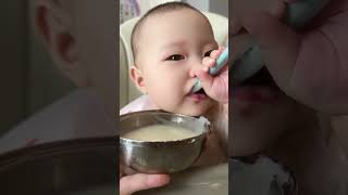 Baby eat food mỗi ngày 1 gói siro giúp con ngon miệng shorts shortvideo [upl. by Ahsieken702]