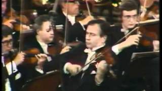 Henryk Szeryng plays Paganini Violin Concerto No 3 3rd Mov [upl. by Cantu236]