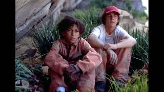 Holes 2003 Movie Review [upl. by Malchus758]