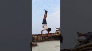 Hand standing push up 💪❤️💯challenge shorts motivational [upl. by Rehpatsirhc474]