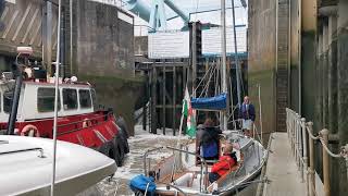 Cardiff bay barrage  Penarth fishing [upl. by Eitten]