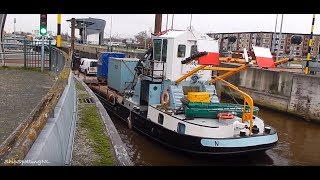 CloseUp Video of GRIETJE W From 1953 Entering a Lock in Groningen  918NL ✅ [upl. by Oludoet]