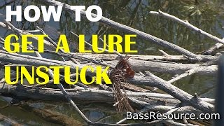 Retrieving Snagged Lures  How To UnSnag A Lure  Lure Retriever  Get a Lure Unstuck [upl. by Yerfej298]