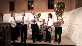 Dixieland One Step  Midlife Jazzband  Swiss Dixie Jazzer [upl. by Gudren]