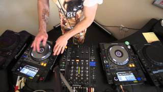 DJ TUTORIAL ON MIXING BREAKS BY ELLASKINS THE DJ TUTOR [upl. by Eilrebma]