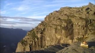 noorwegen watervallen latefossen en preikestolen vakantie [upl. by Jadwiga]