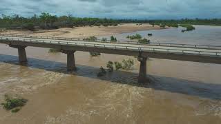 BURDEKIN RIVER MACROSSAN BRIDGE CHARTERS TOWERS 080121 [upl. by Wendelina94]