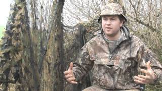 Mark Gilchrist shoots pigeons in Oxfordshire from an Idleback chair [upl. by Ialda713]