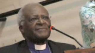 Desmond Tutu raconte la nativité [upl. by Liemaj]