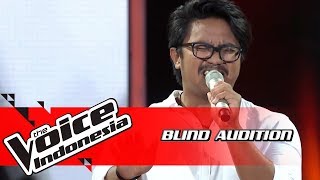 Sandy  Lost Stars  Blind Auditions  The Voice Indonesia GTV 2018 [upl. by Oiralednac]