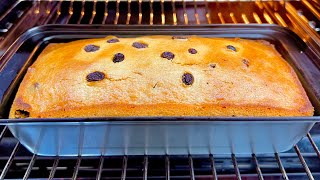 🎄Cake in 10 minutes  Simple and tasty Raisin cake for Christmas [upl. by Atinnek999]