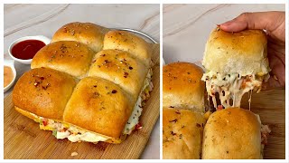 Crispy Cheesy Pav In Kadai  No Oven Cheesy Pav  Cheesy Pav  easy Snacks Recipe  Street Style Pav [upl. by Lantz]