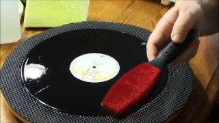 How to clean Vinyl Albums [upl. by Patnode]