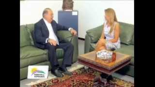 Entrevista a Carlos Slim realizada por Bettina Bulgheroni para el programa quotPuentes de Esperanzaquot [upl. by Conney695]